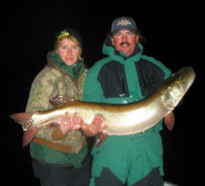 Pat and wife Evelyn with a Nov. 50" Minn. Musky